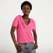 Blouse pliss&eacute;e col v manches courtes rose fushia femme