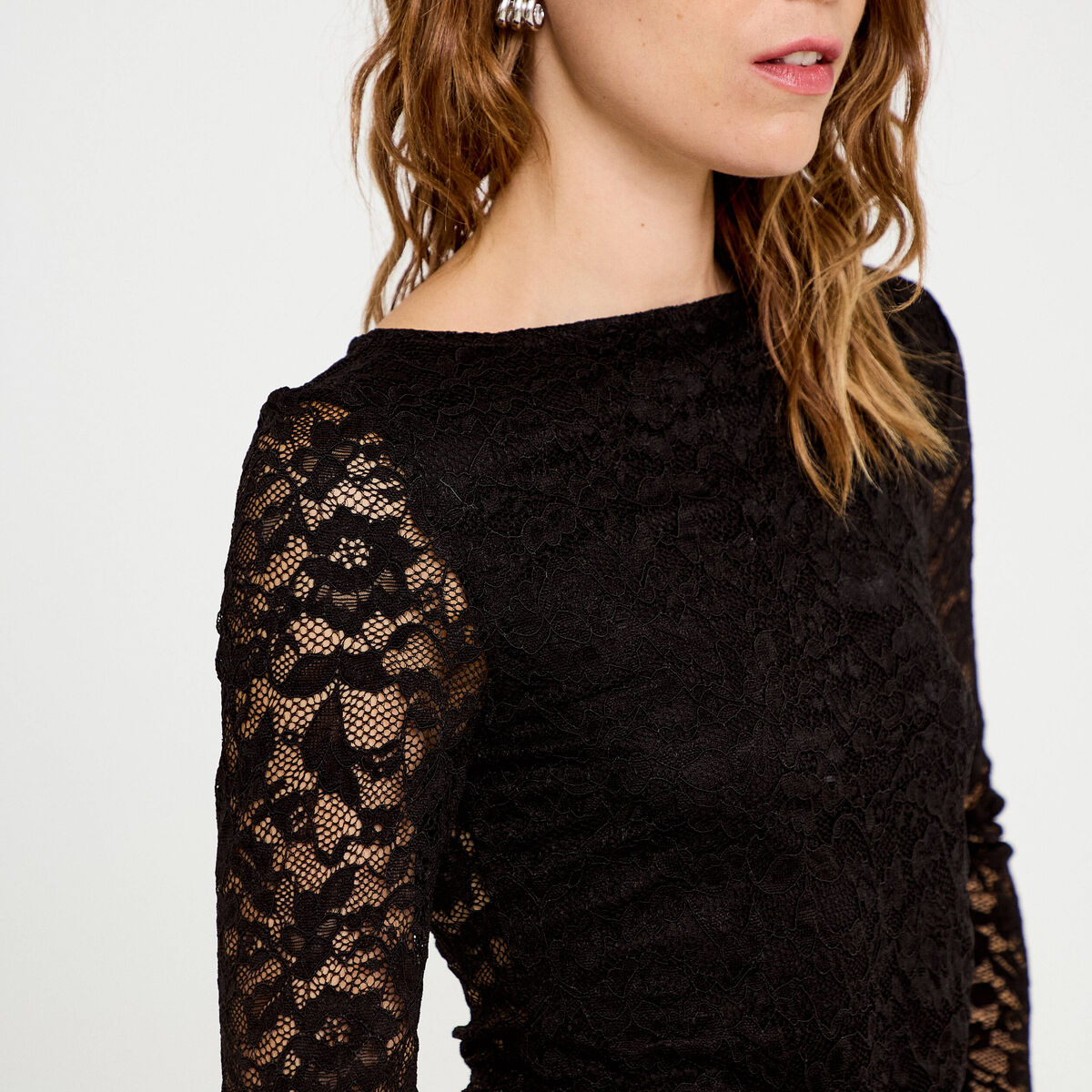 Body ajust&eacute; dentelle col bateau noir femme