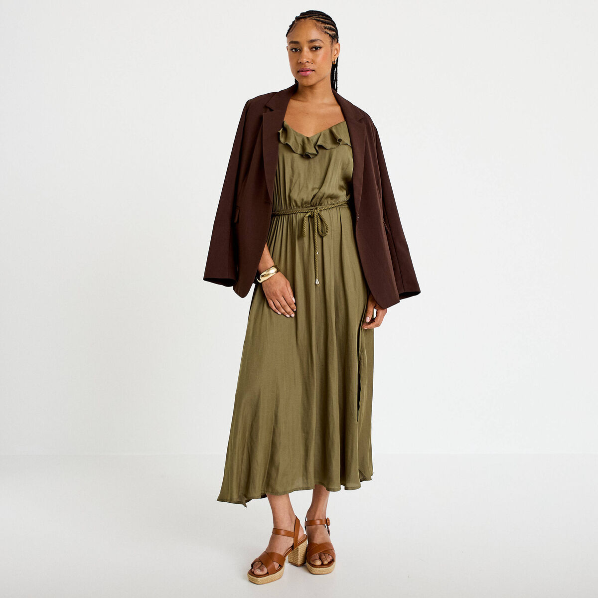 Robe longue &eacute;vas&eacute;e col v bretelles vert kaki femme