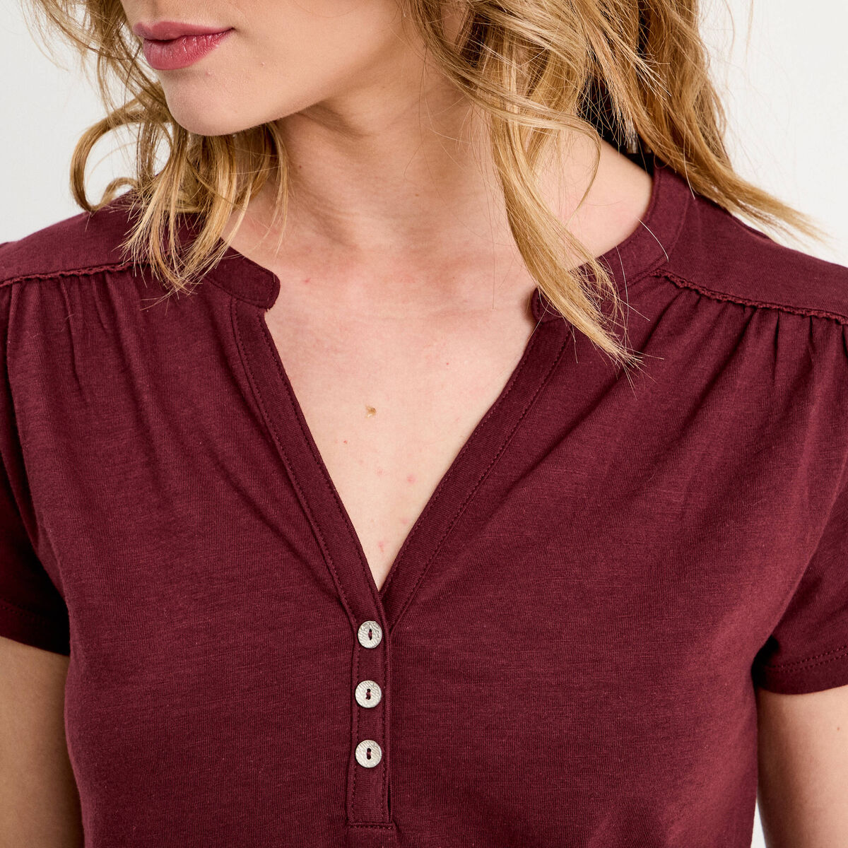 T-shirt manches courtes violet foncé femme