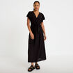 Robe longue &eacute;vas&eacute;e manches courtes noir femme