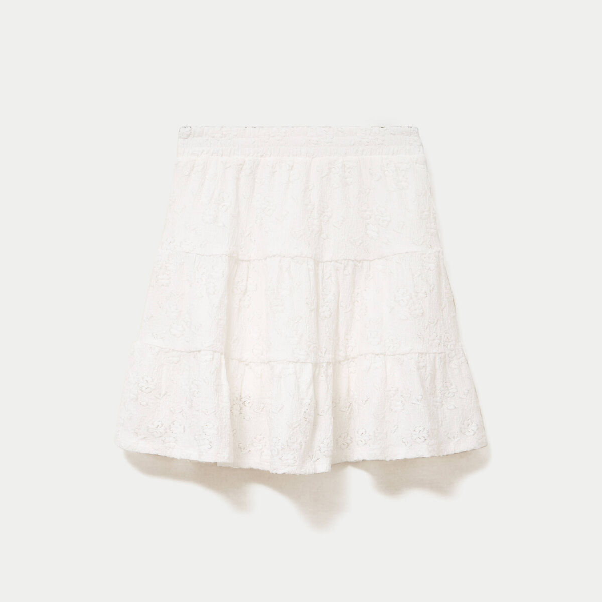 Jupe-short courte &eacute;vas&eacute;e en maille ecru femme