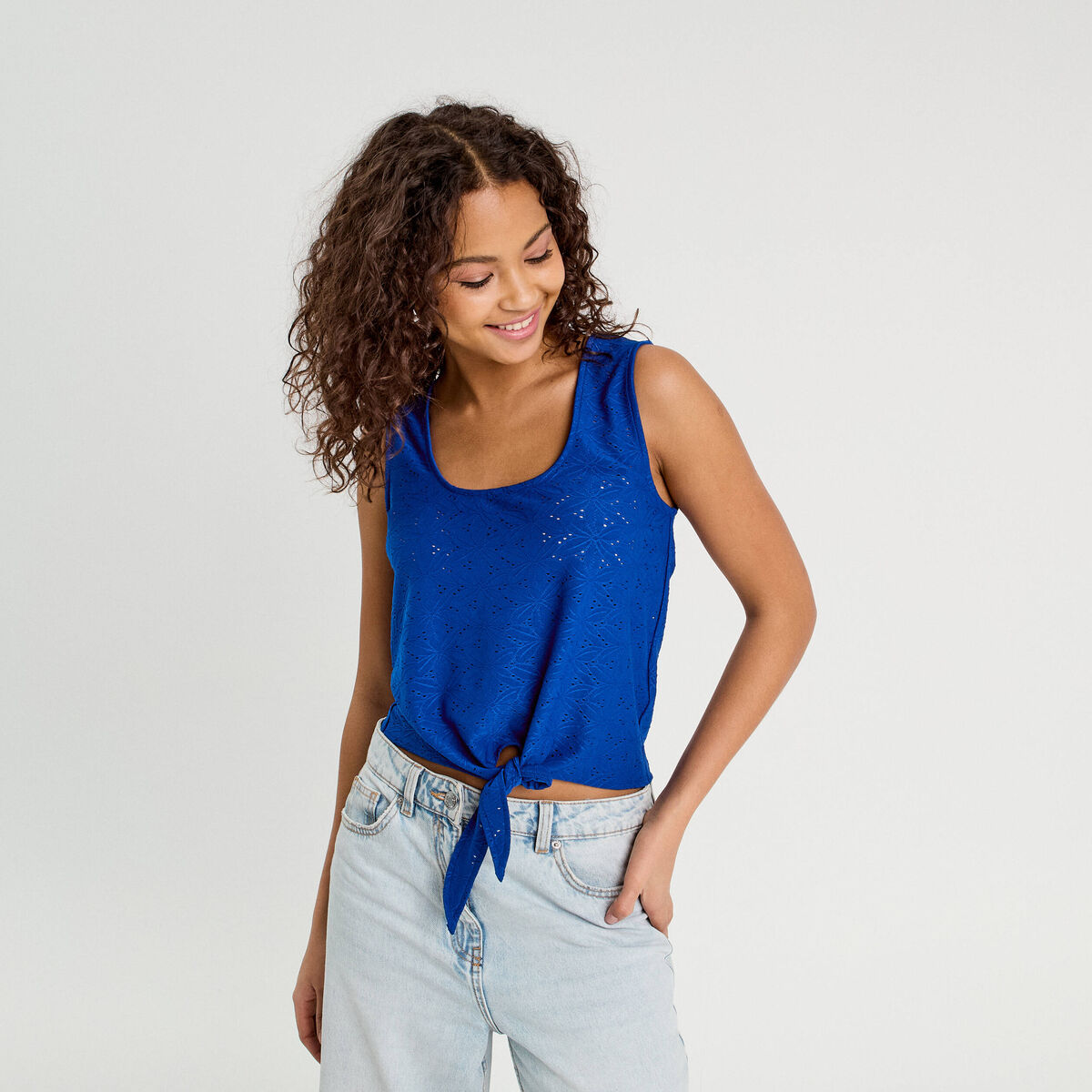 D&eacute;bardeur cropped nou&eacute; bleu electrique femme