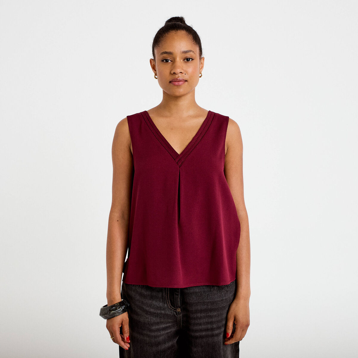 D&eacute;bardeur sans manches bordeaux femme