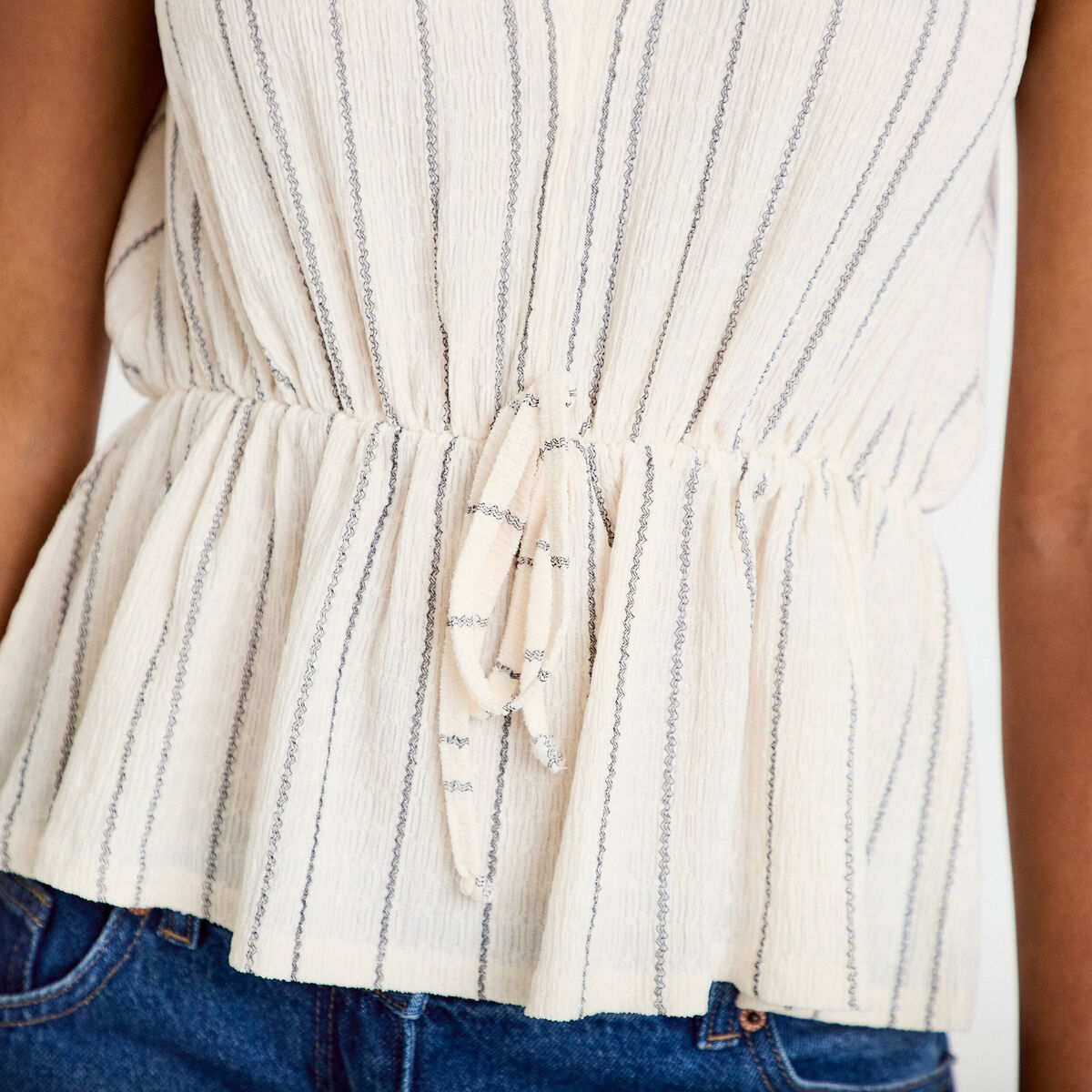 Blouse sans manches col v blanc femme