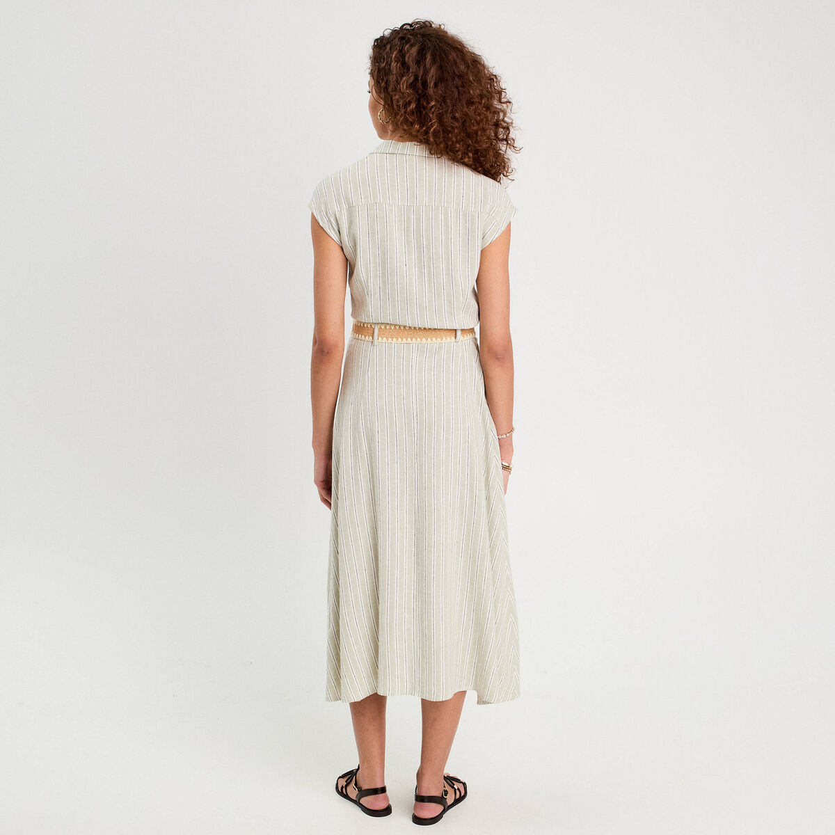 Robe chemise midi contenant du lin vert femme