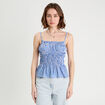Blouse smockée bretelles fines bleu clair femme