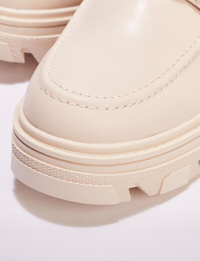 Mocassins crantés avec chaînes sable femme