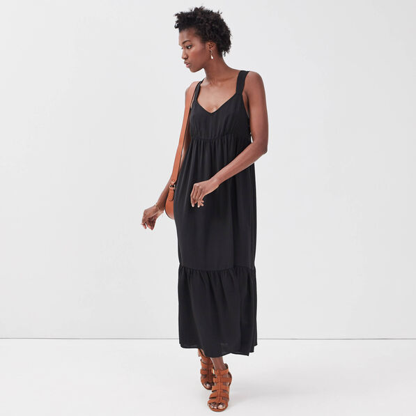 Robe longue évasée bretelles noir femme