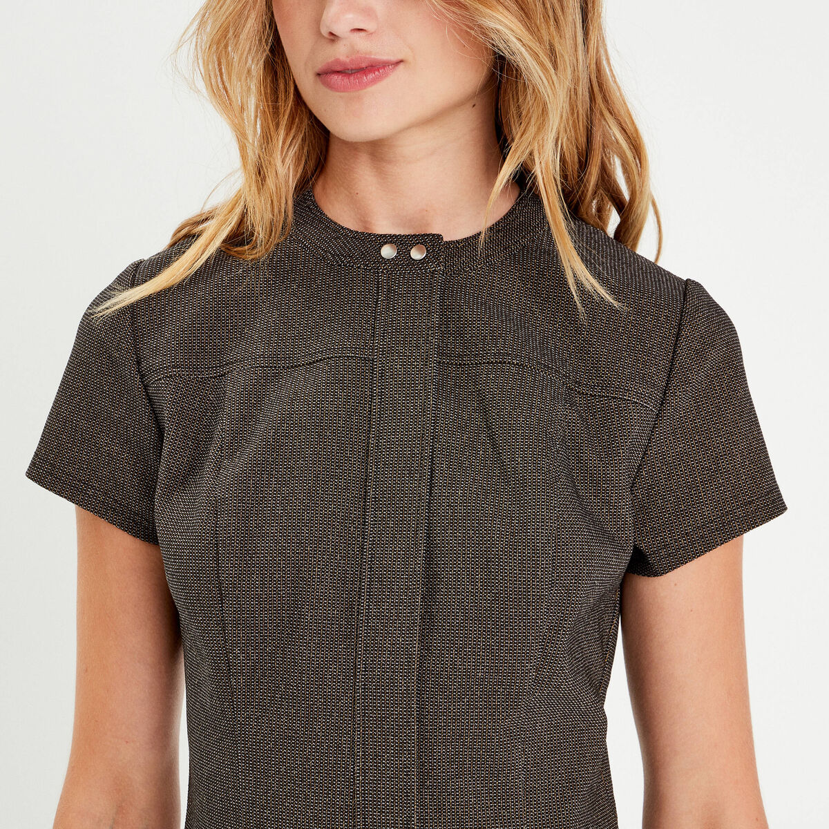 Robe évasée manches courtes noir femme