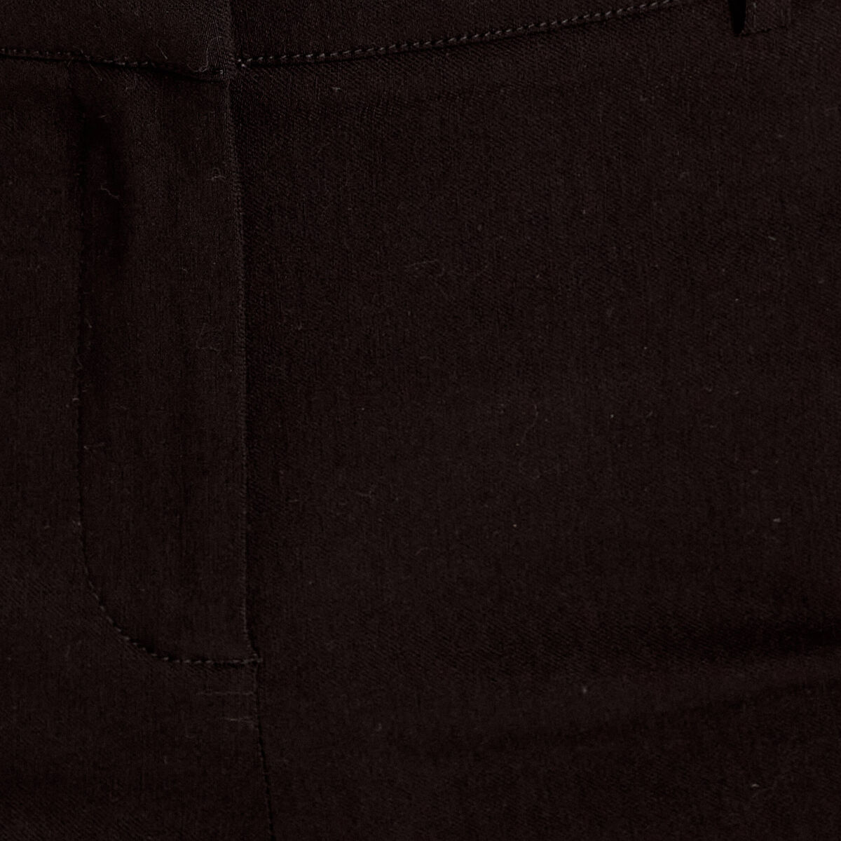 Pantalon capri ajusté 7/8ème noir femme