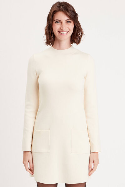 Robe pull droite avec poches ecru femme