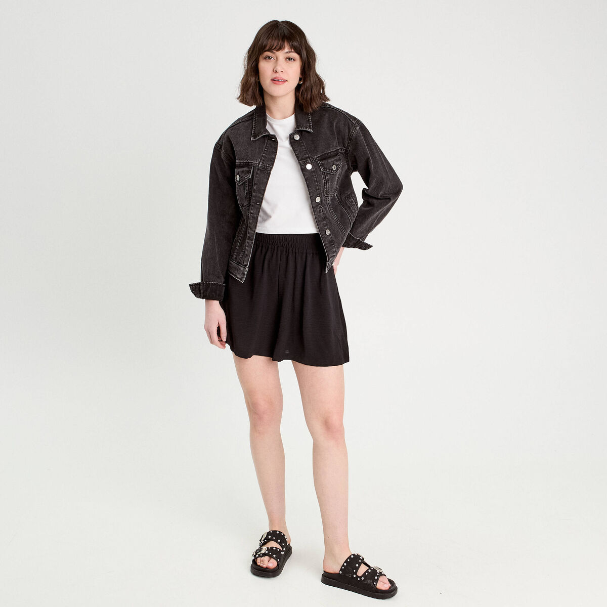 Short fluide regular noir femme