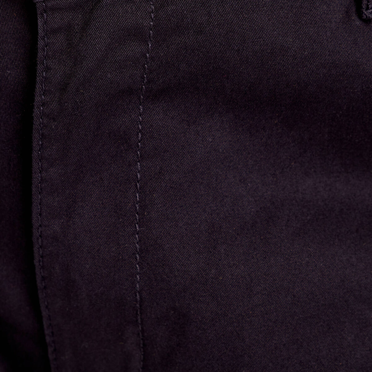 Pantalon chino 7/8ème noir femme