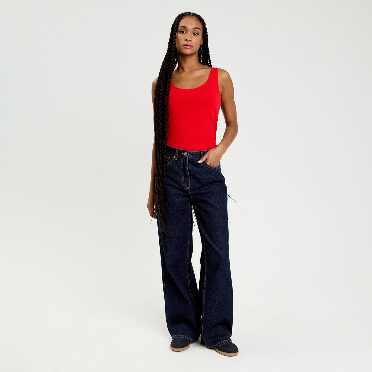 D&eacute;bardeur bretelles larges rouge femme