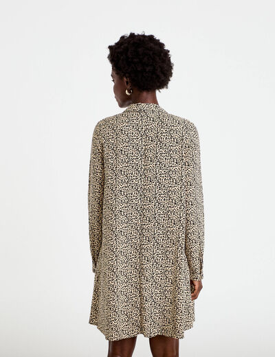 Robe courte &eacute;vas&eacute;e col chemise ecru femme
