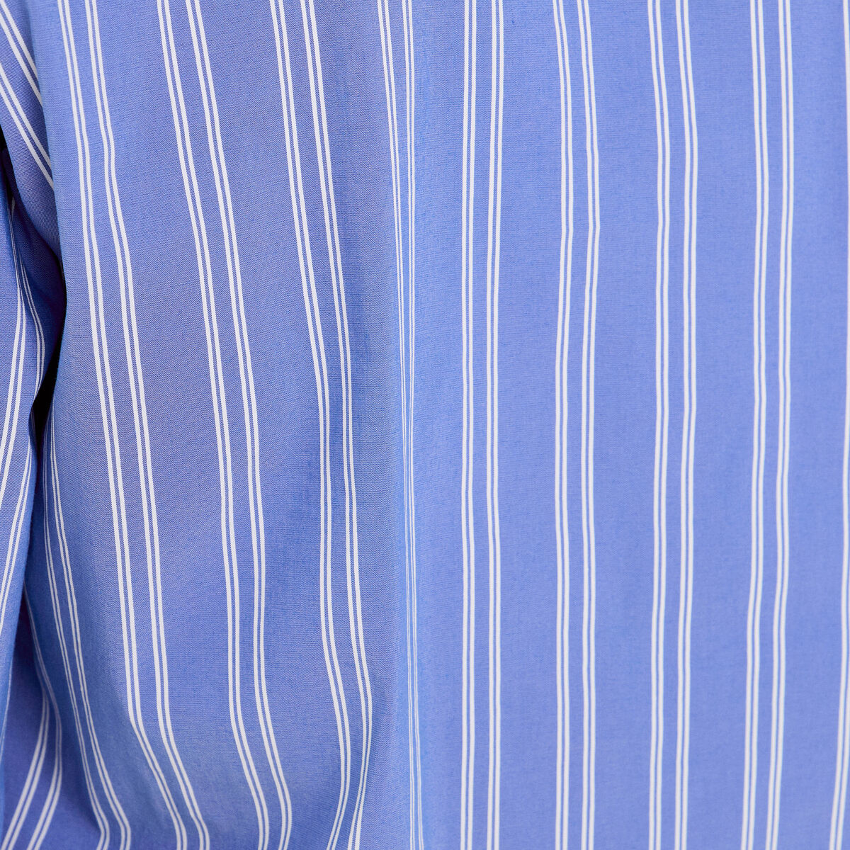 Chemise droite longue manches longues bleu lavande femme
