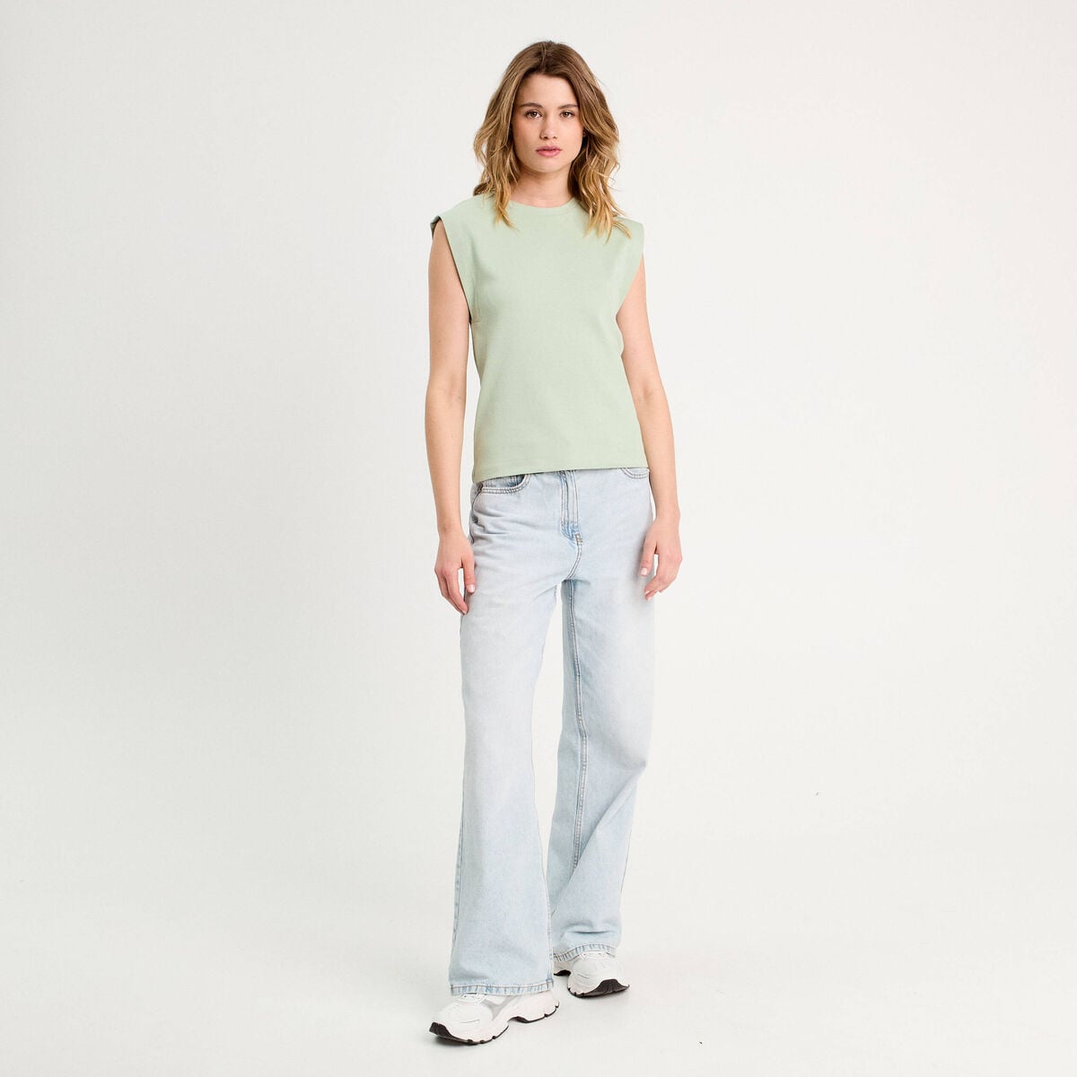 T-shirt col rond sans manches vert pastel femme