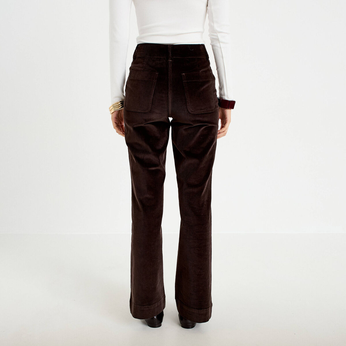 Pantalon bootcut taille haute velours marron fonc&eacute; femme