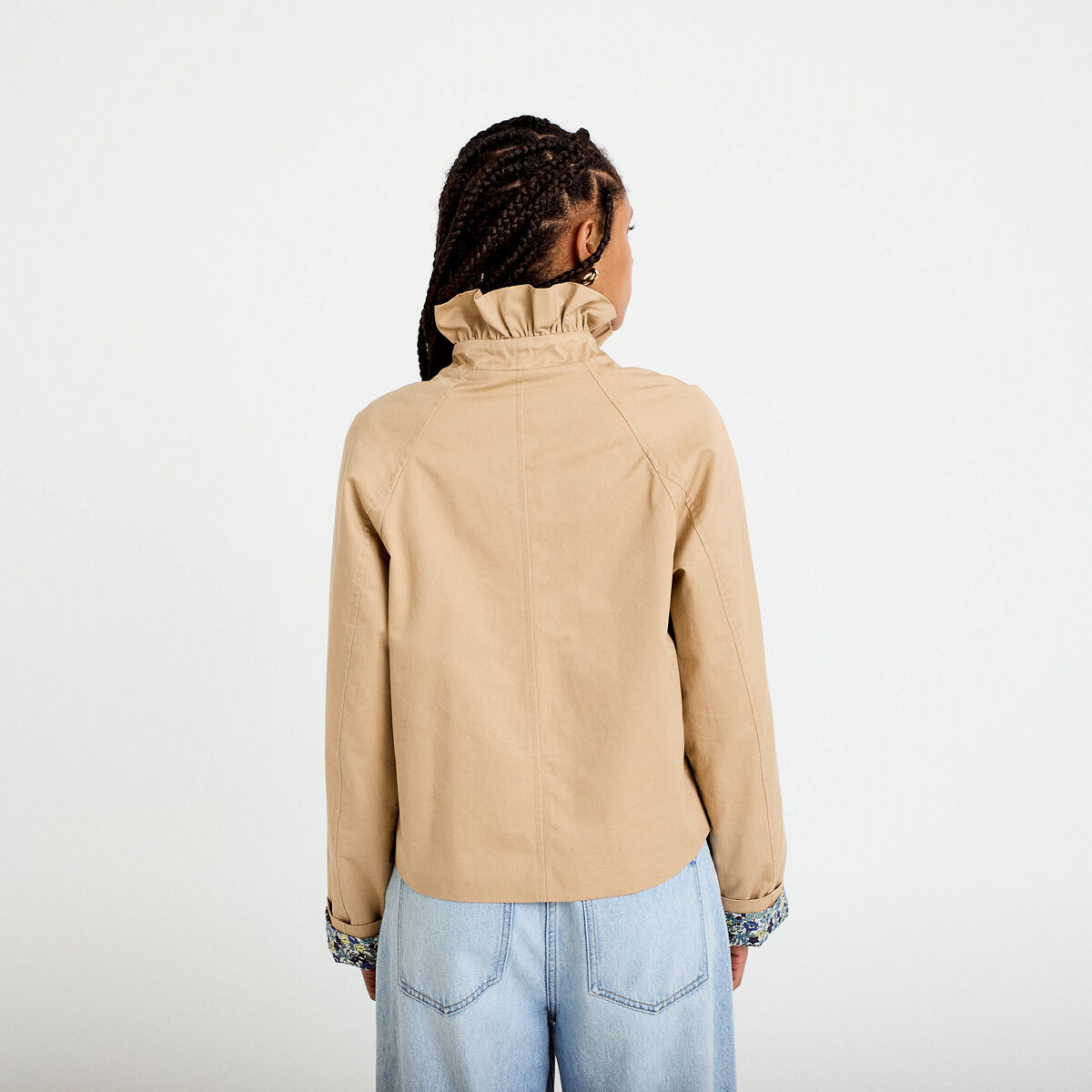 Veste droite col montant manches longues beige femme