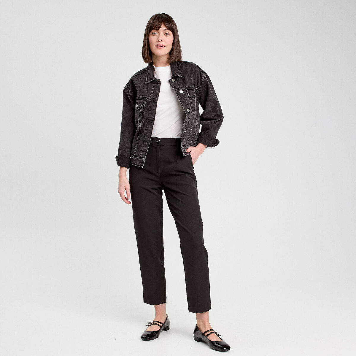 Pantalon carotte noir femme