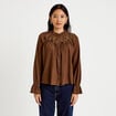 Blouse droite manches longues pliss&eacute;e marron femme