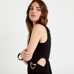 Robe &eacute;vas&eacute;e 3/4 sans manches col rond noir femme