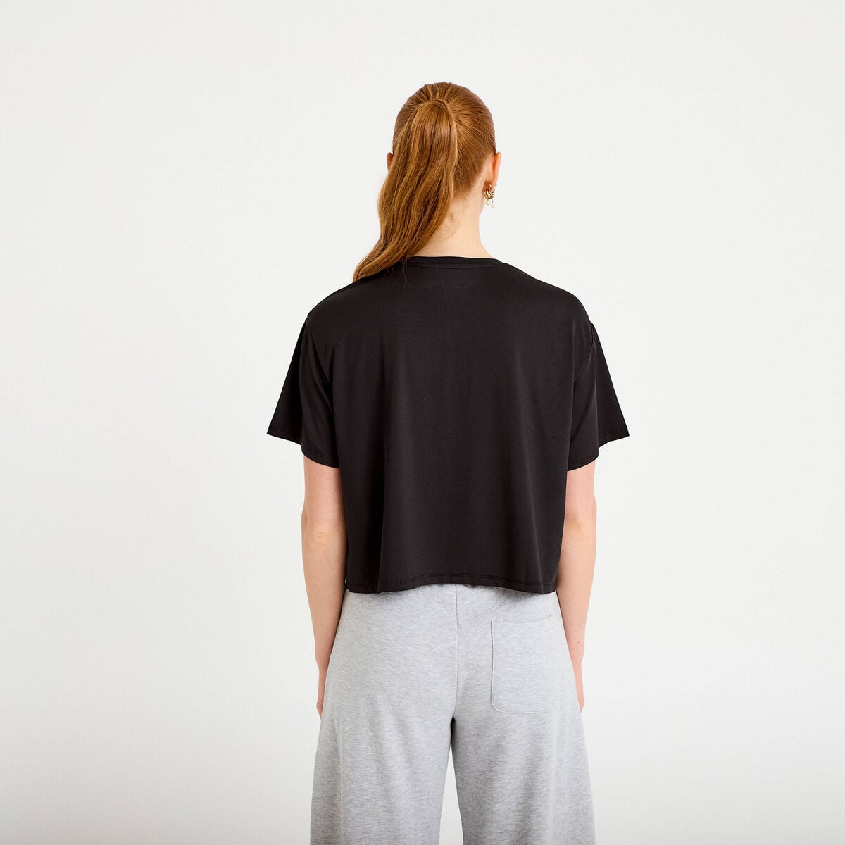 T-shirt col rond manches courtes noir femme