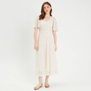 robe longue evasee dentelle ecru femme Robe longue évasée dentelle ecru femme