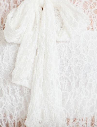 Blouse droite col montant dentelle ecru femme