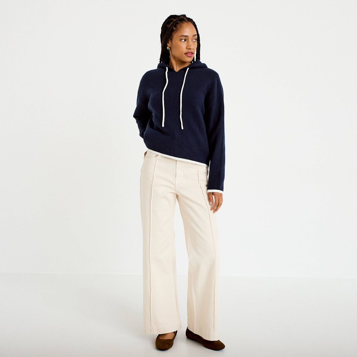 Pull &agrave; capuche bleu marine femme