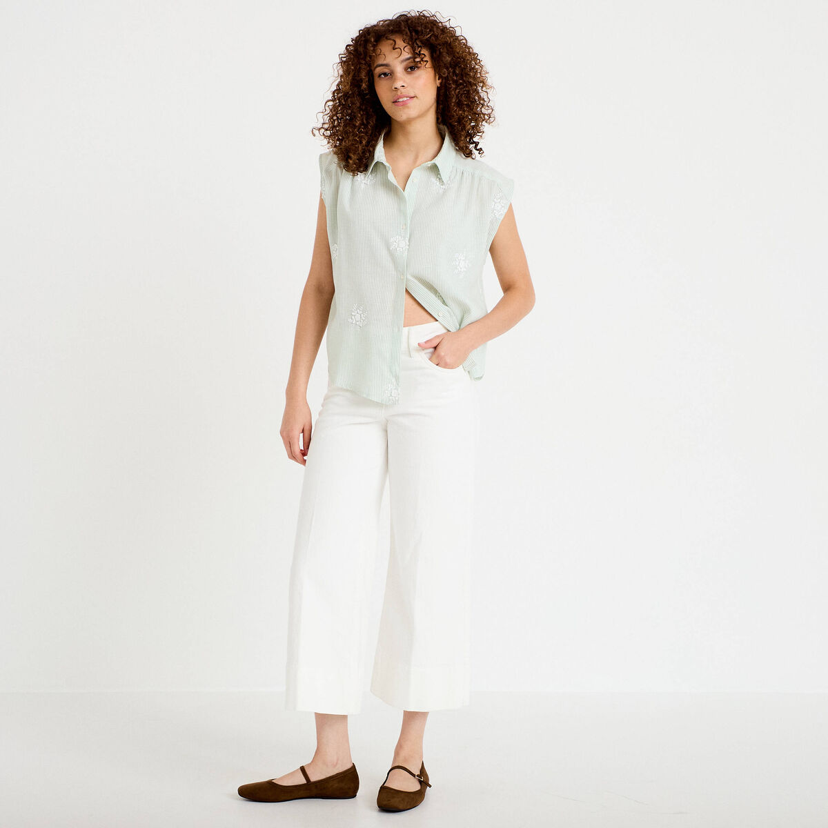 Chemise sans manches col classique vert clair femme
