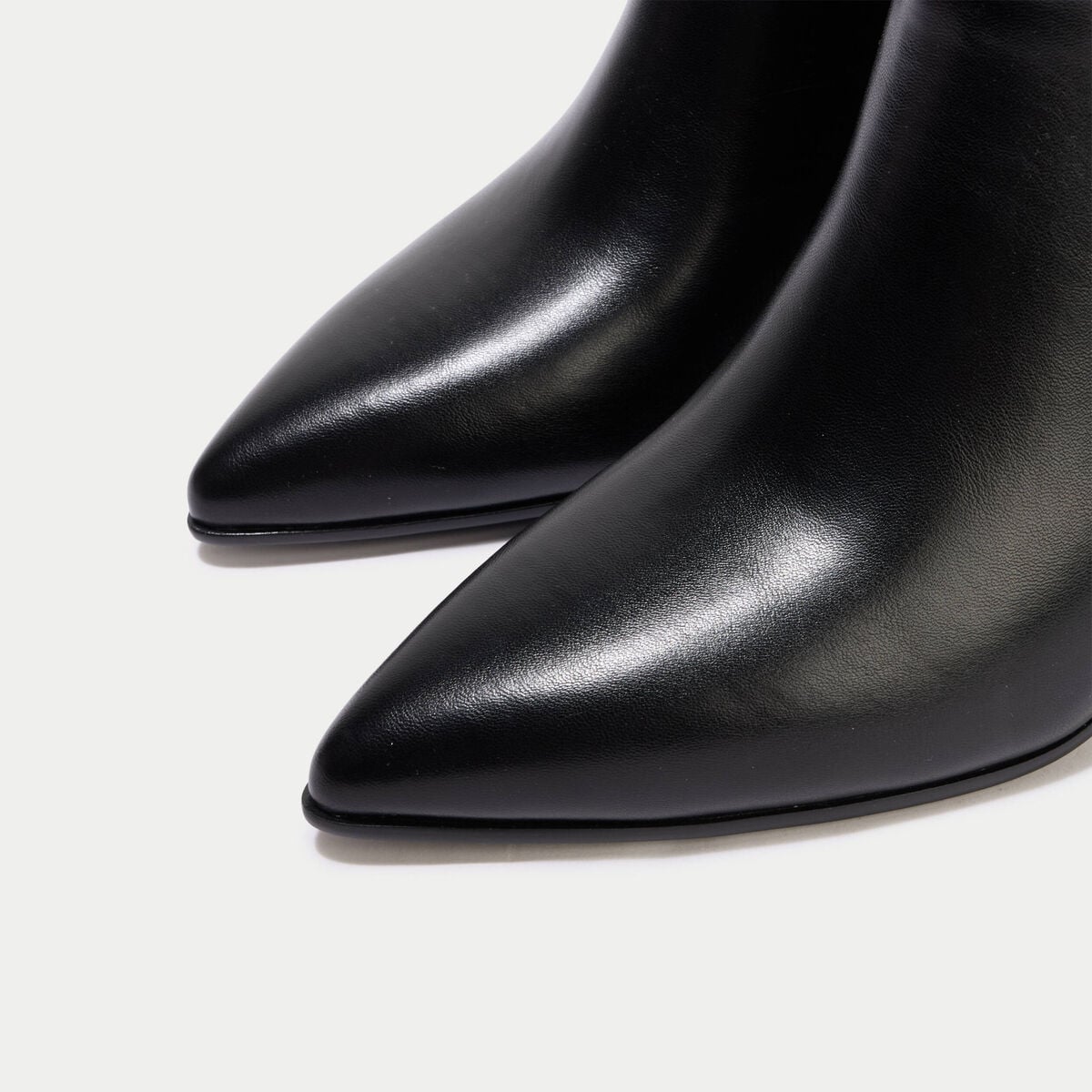 Bottes aspect daim noir femme