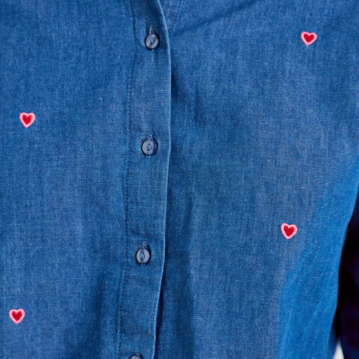 Chemise droite en jean col am&eacute;ricain denim stone femme