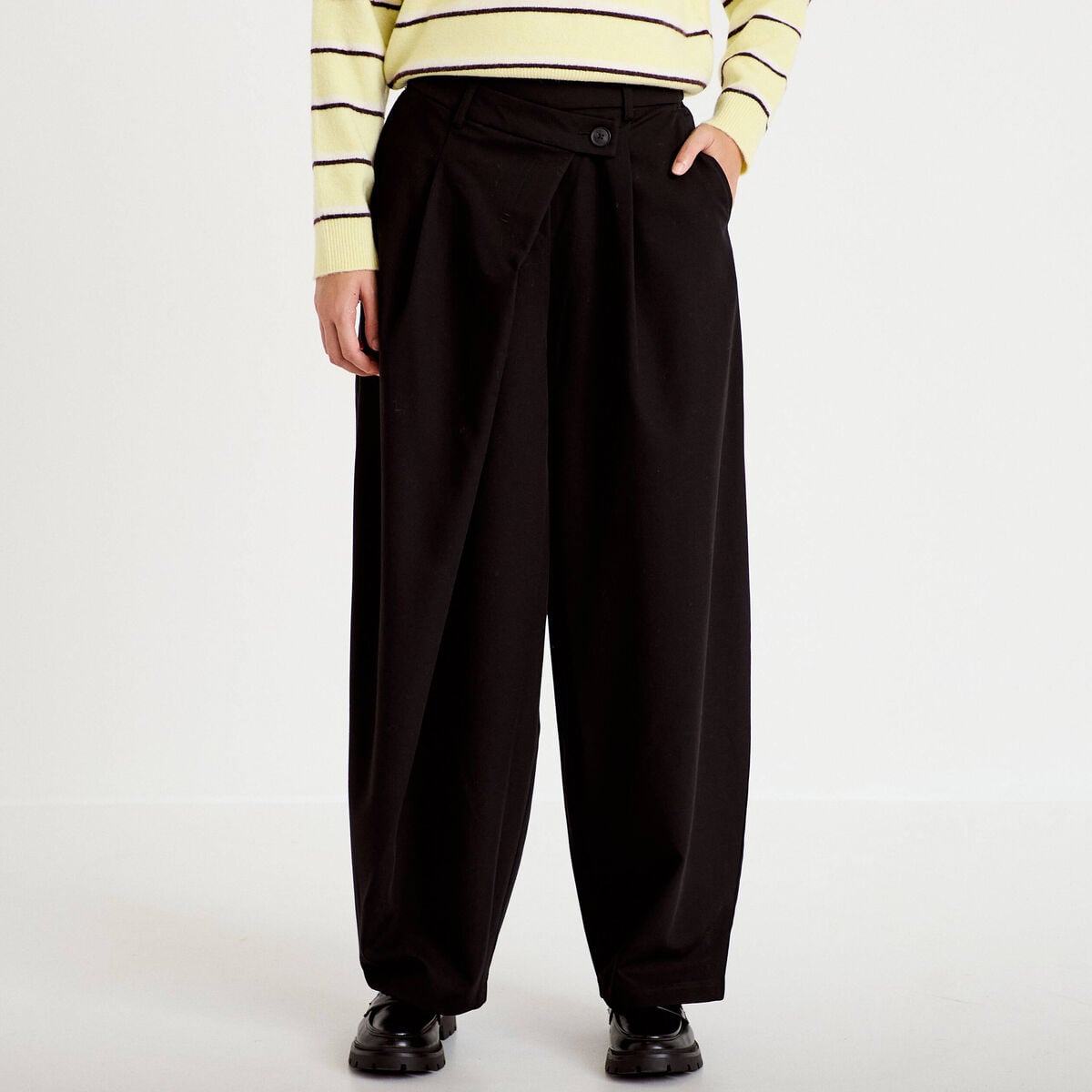 Pantalon bootcut taille basse noir femme