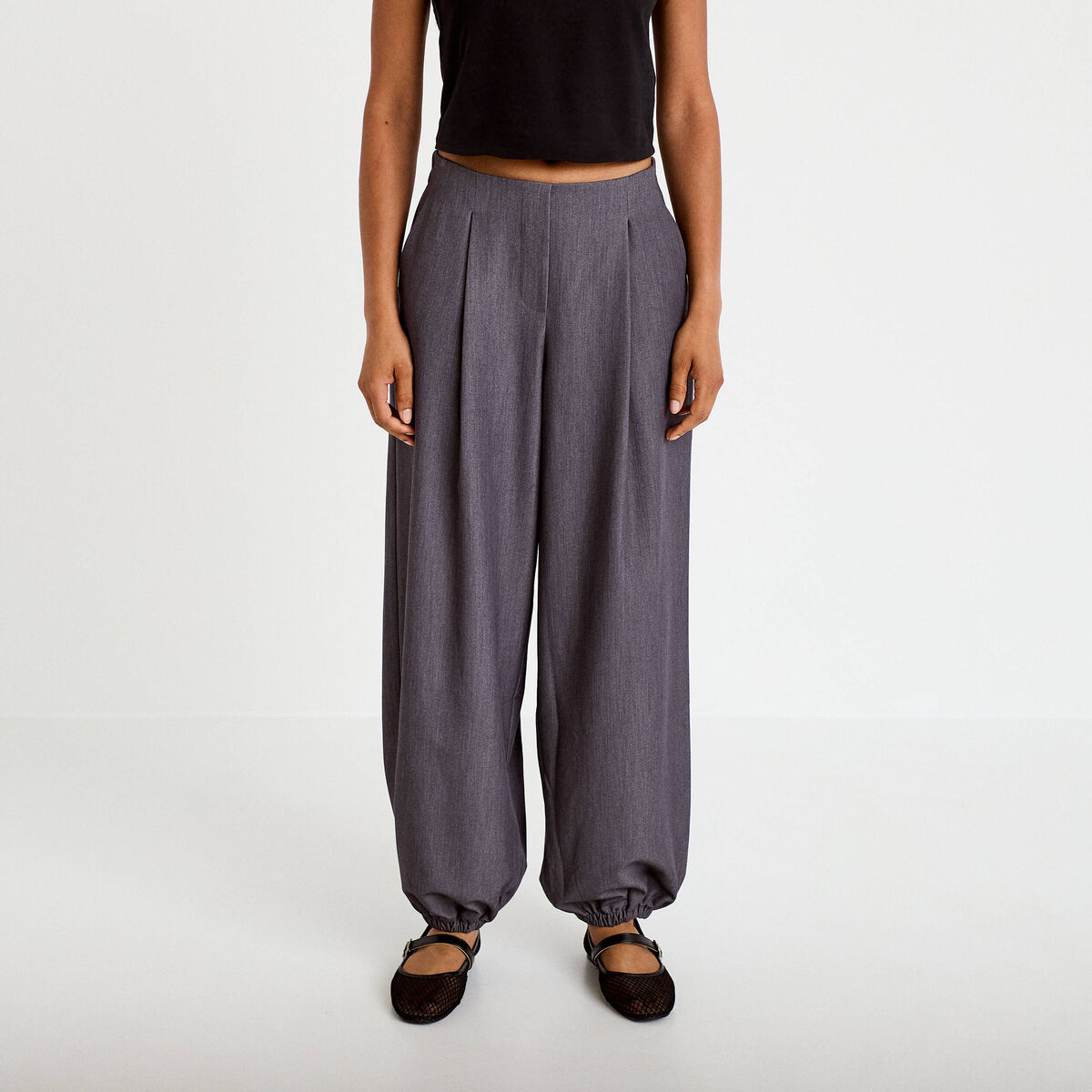 Pantalon city taille basse effet boule gris fonc&eacute; femme