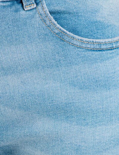 Short slim en jean denim bleach femme