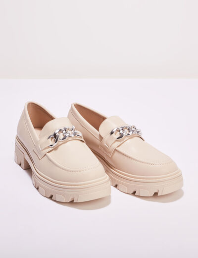 Mocassins crantés avec chaînes sable femme