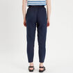 Pantalon droit fluide contenant du lin bleu marine femme