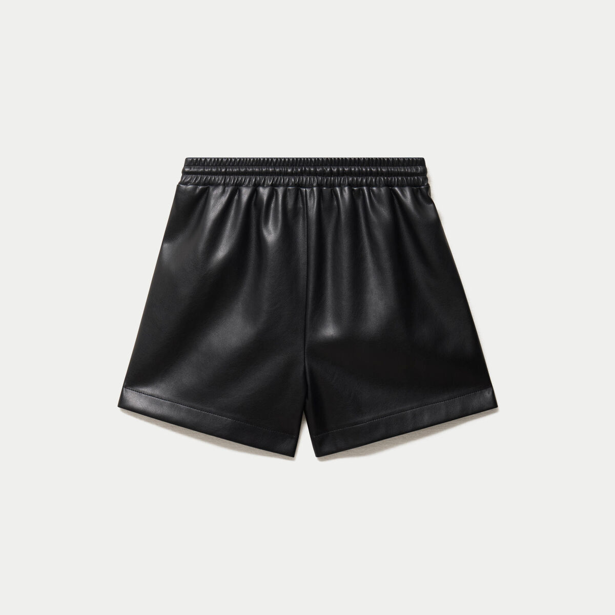 Short large taille haute en similicuir noir femme