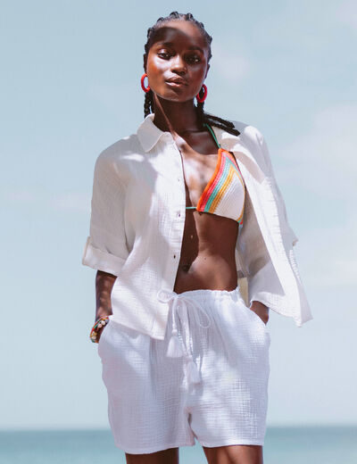 Short pliss&eacute; blanc femme