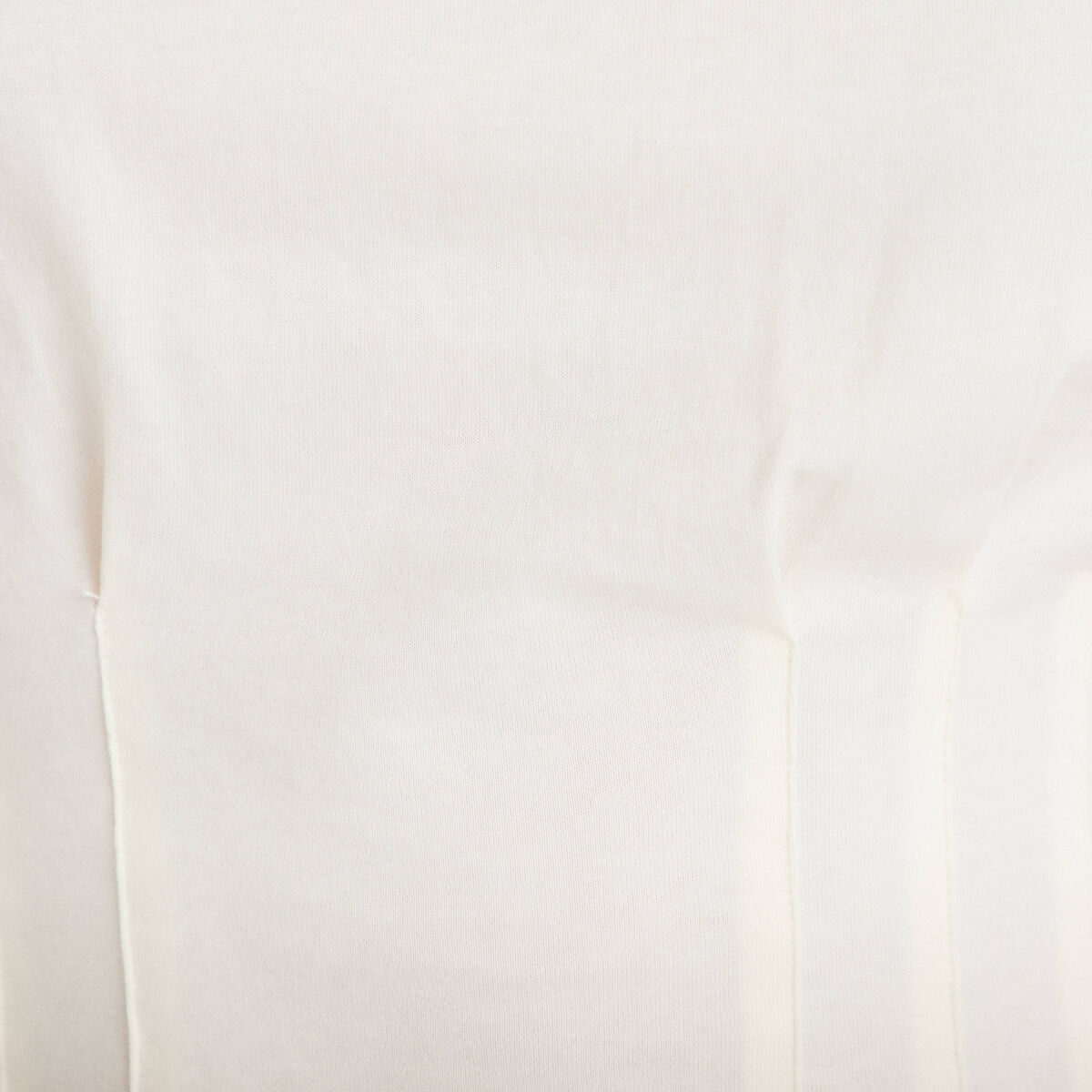 T-shirt cintr&eacute; col rond manches courtes ecru femme