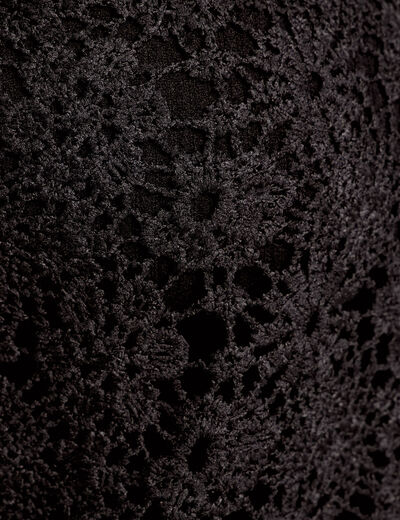 Gilet macramé boutonné noir femme