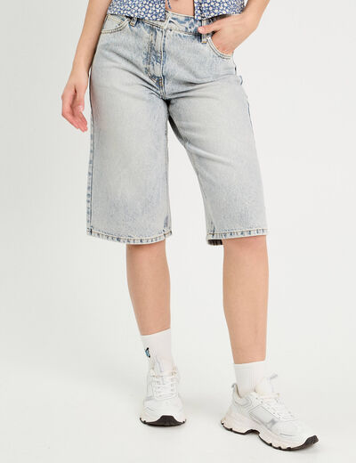 Bermuda large en jean denim bleach femme