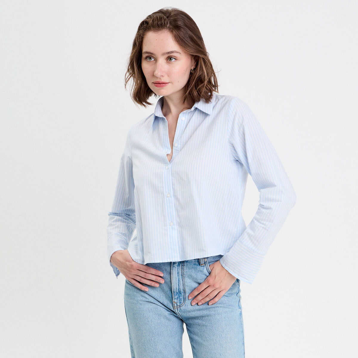 Chemise droite courte en coton bleu femme