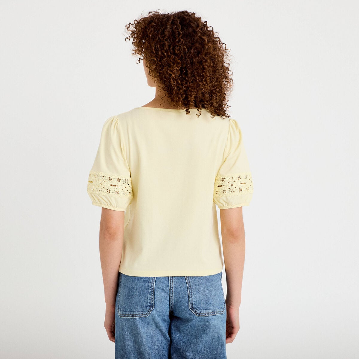 T-shirt col rond manches courtes jaune pastel femme
