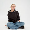 Sweat à capuche détails brodés noir femme