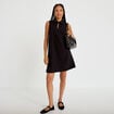 Robe droite courte col chemise clout&eacute;e noir femme