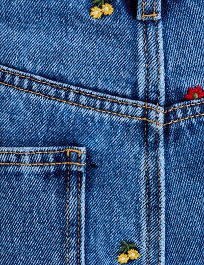 Jean avec broderie bleu femme