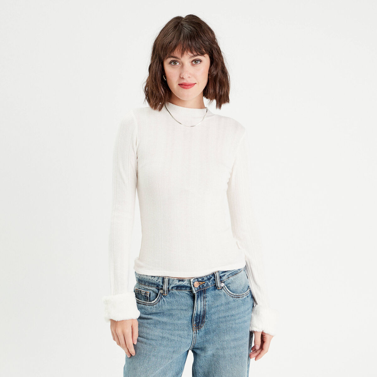 T-shirt poignets fourrure ecru femme